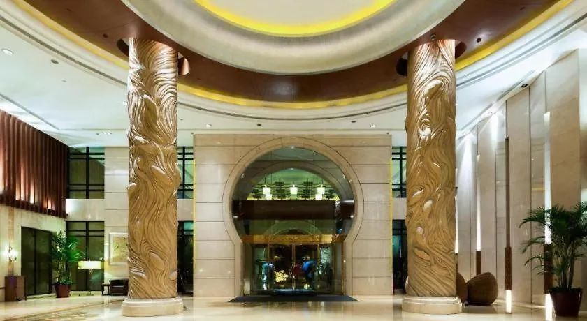 Huana Hotel Minhang Shanghai 5*,